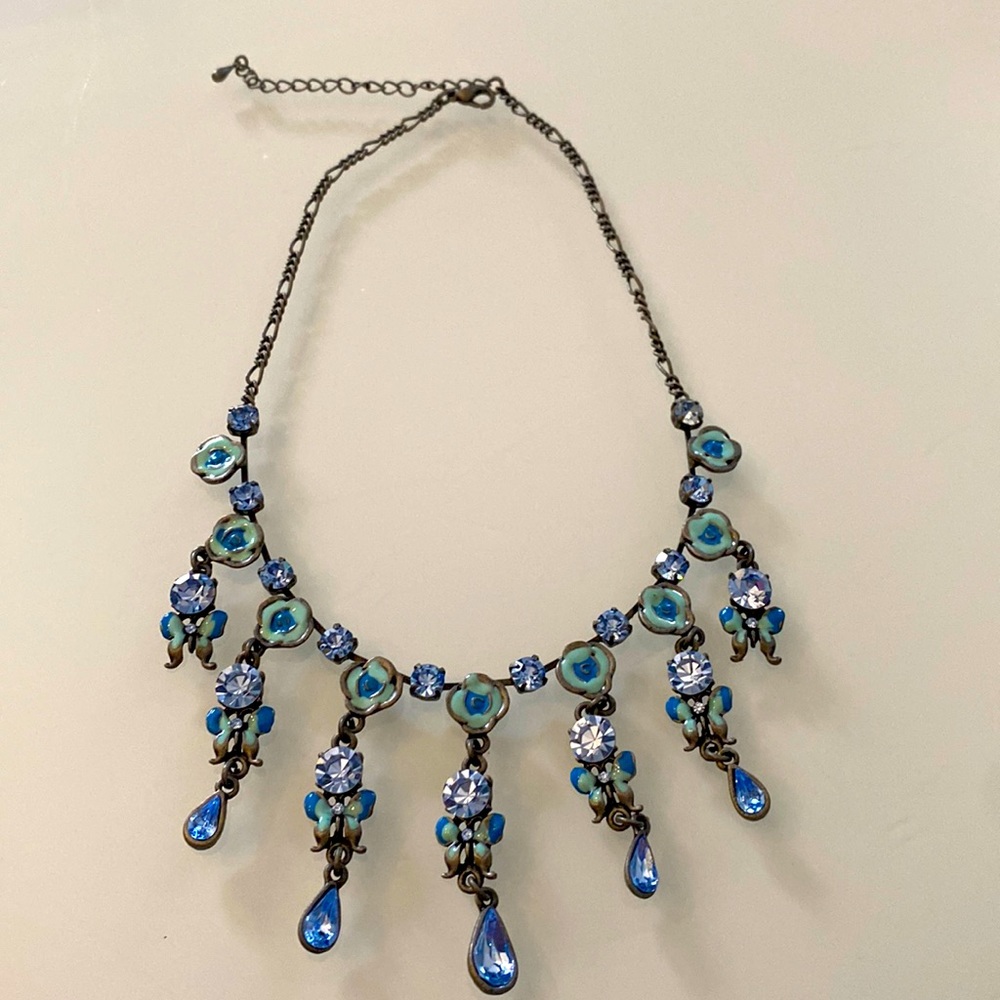 Beautiful blue jewelled necklace